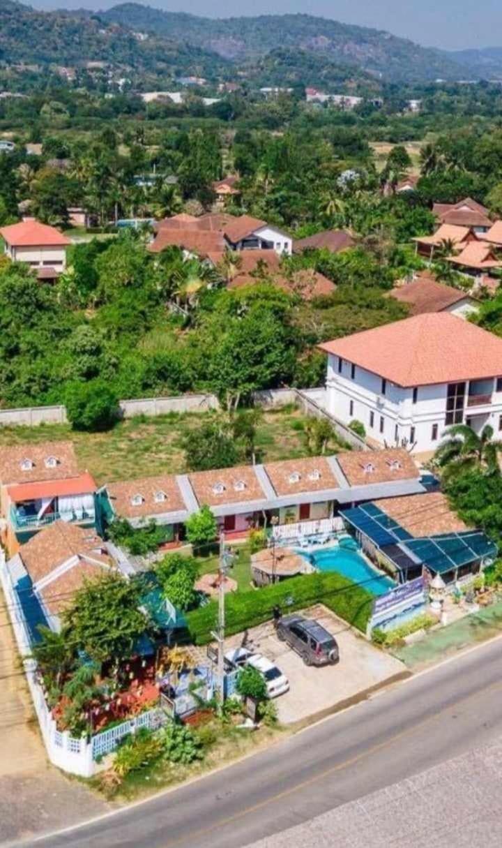 พลอยฟ้ารีสอร์ทเขาเต่า Ployfarresortkhaotao 外观 照片